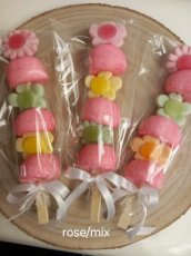 Brochette de bonbons (dauphin ou fleur)