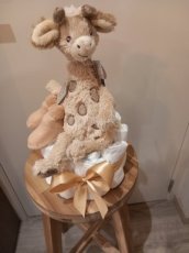 Luiertaart 6 Gâteau couches girafe